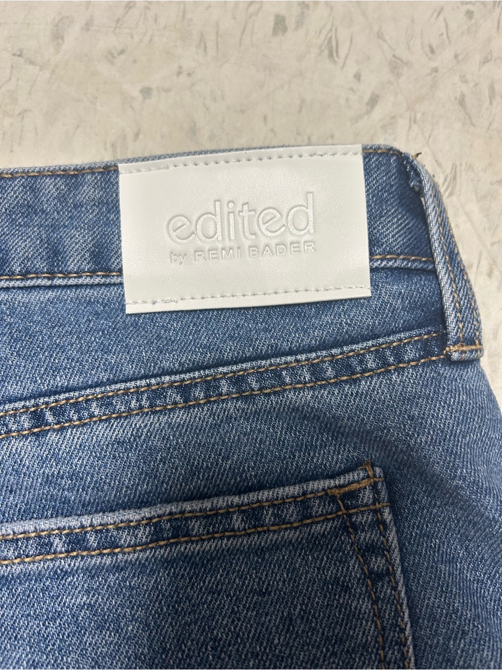 Edited by Remi Bader Wide Leg Jeans Medium Wash Stretch Denim Size 12 - Picture 4 of 6